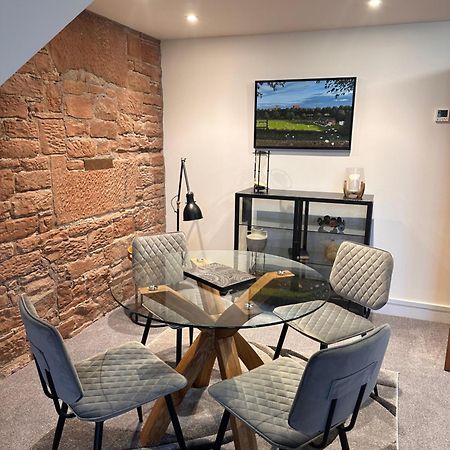 The Engine House At Dixons Chimney Near Carlisle Castle Unique Historic Apartment With 65 Inch Sky Glass And Private Parking Екстер'єр фото